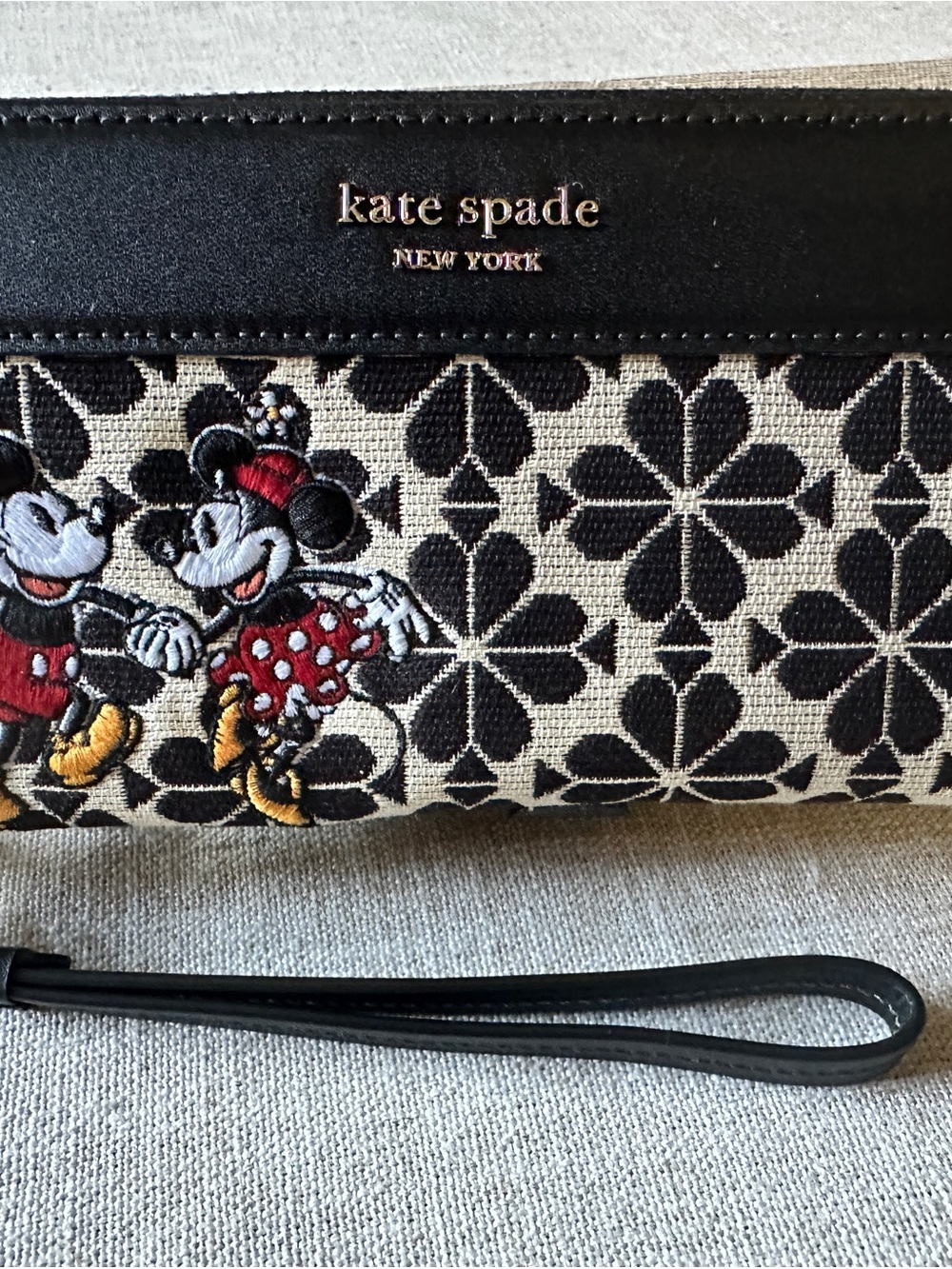 Kate Spade x Disney Black, Cream & Red Mickey Minnie. 100th Anniversary Wristlet